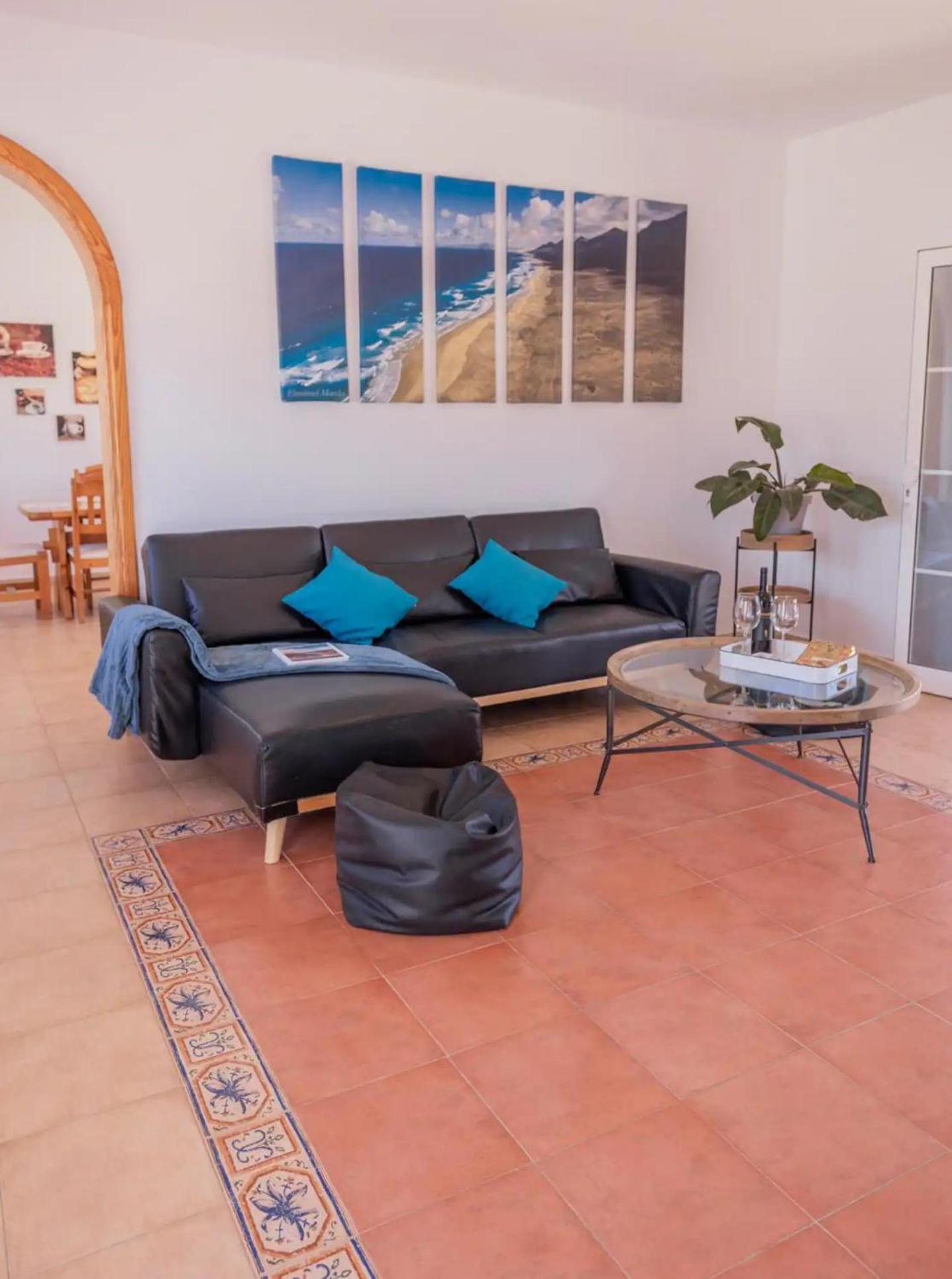 Casa Amaya - Spacious House With Pool, Large Garden, Bbq, 2 Terraces, And Ideal Location El Charco  Exterior photo